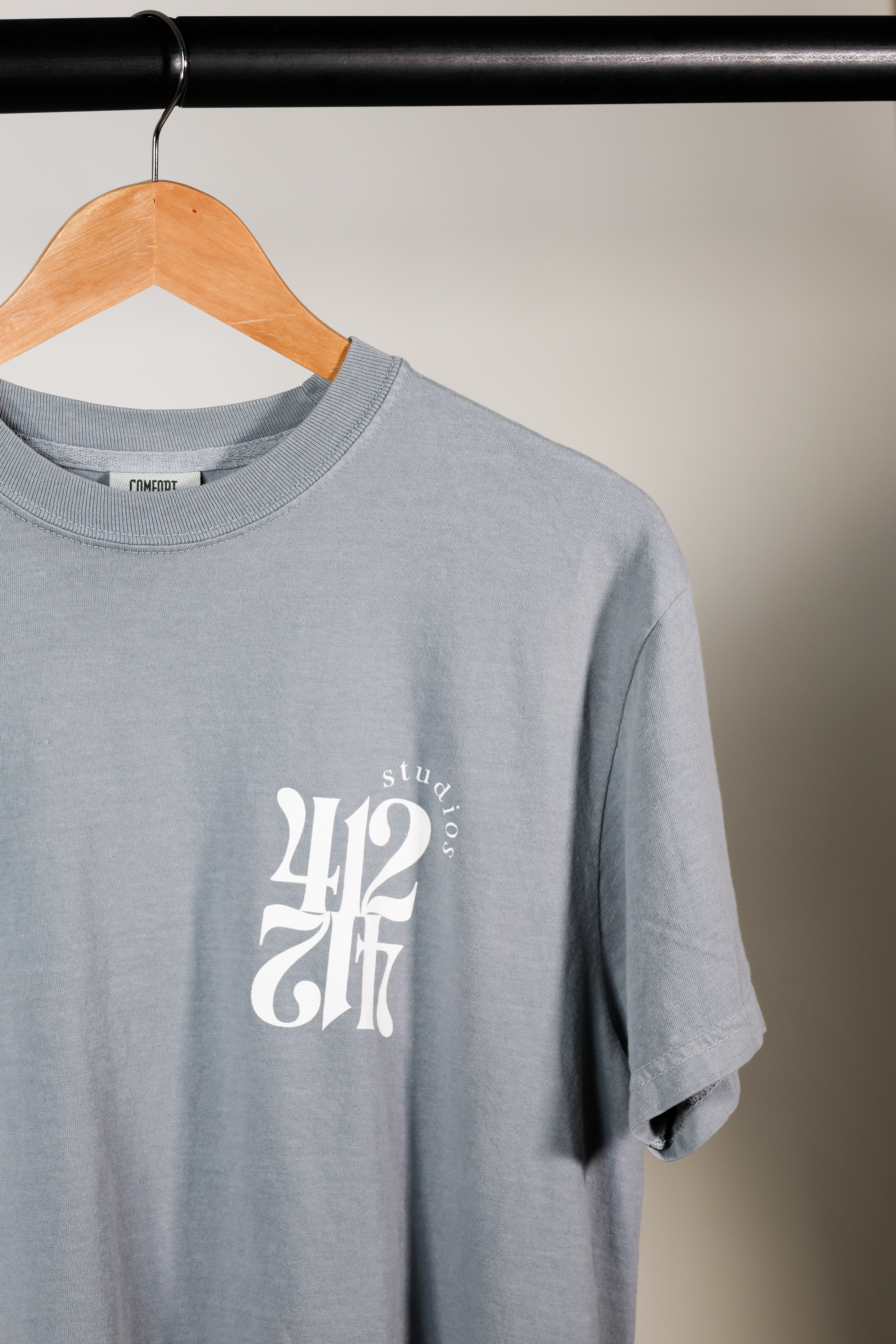 Psalms 23: Light Grey and White