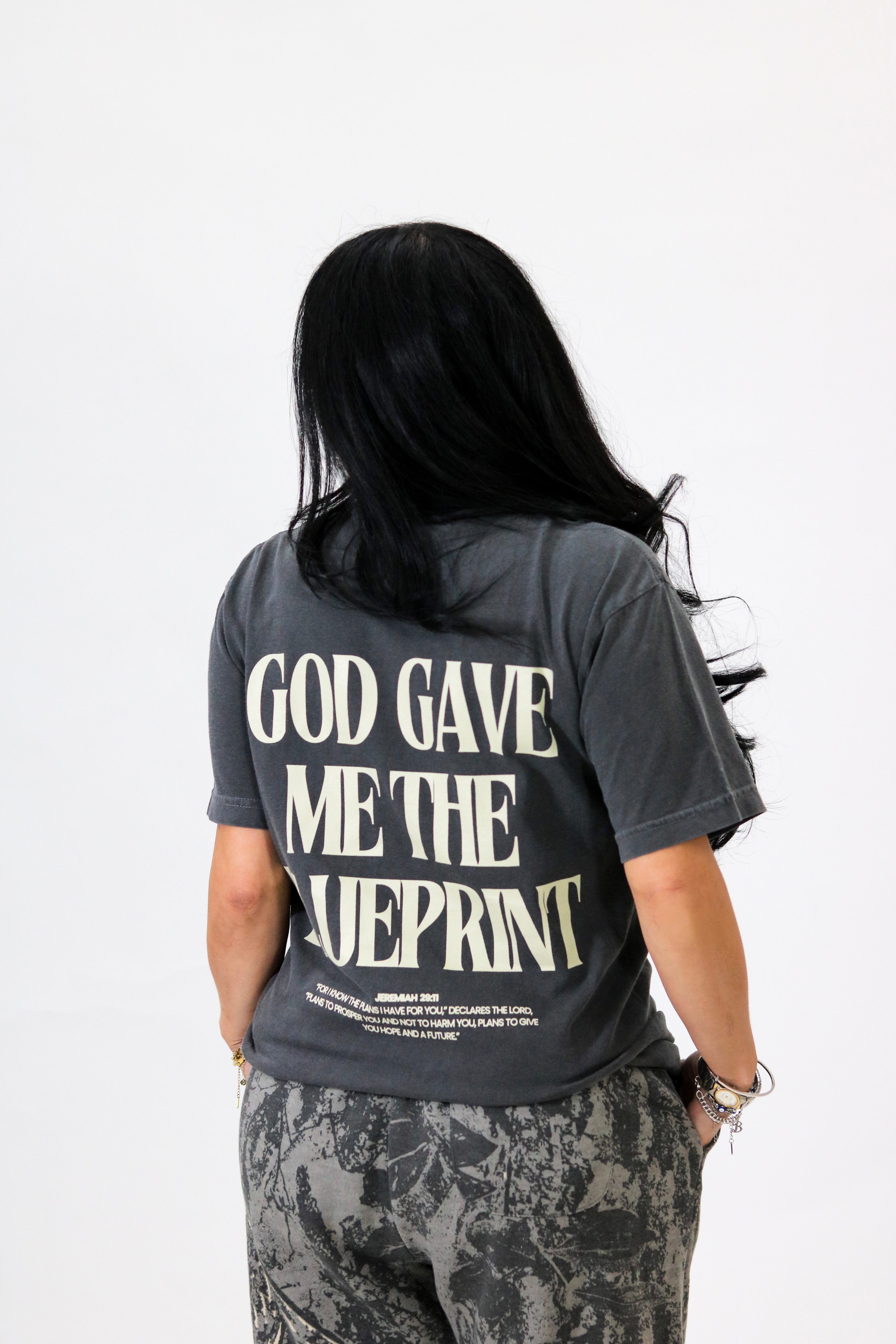 The Blueprint : Charcoal & Ivory