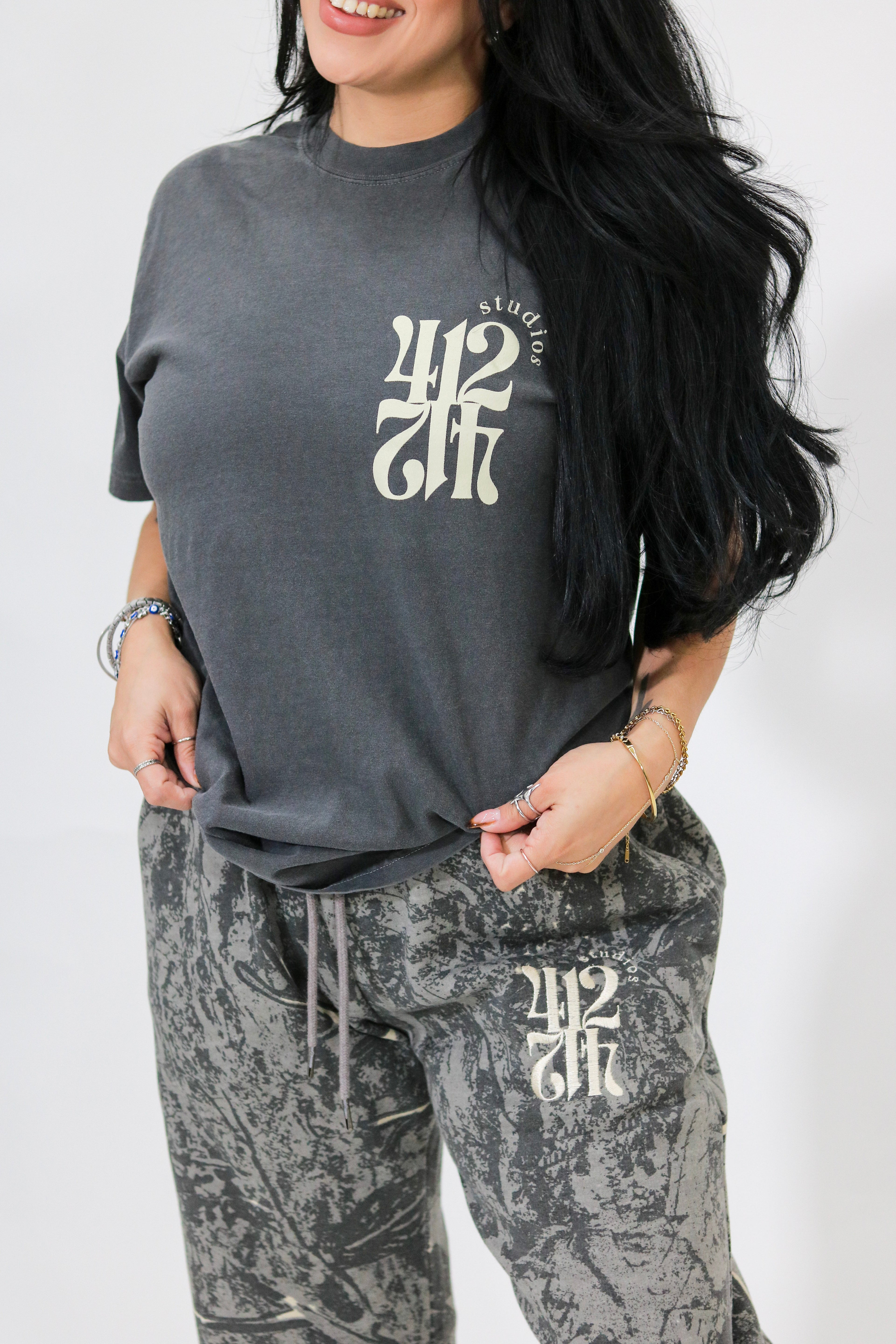 The Blueprint : Charcoal & Ivory