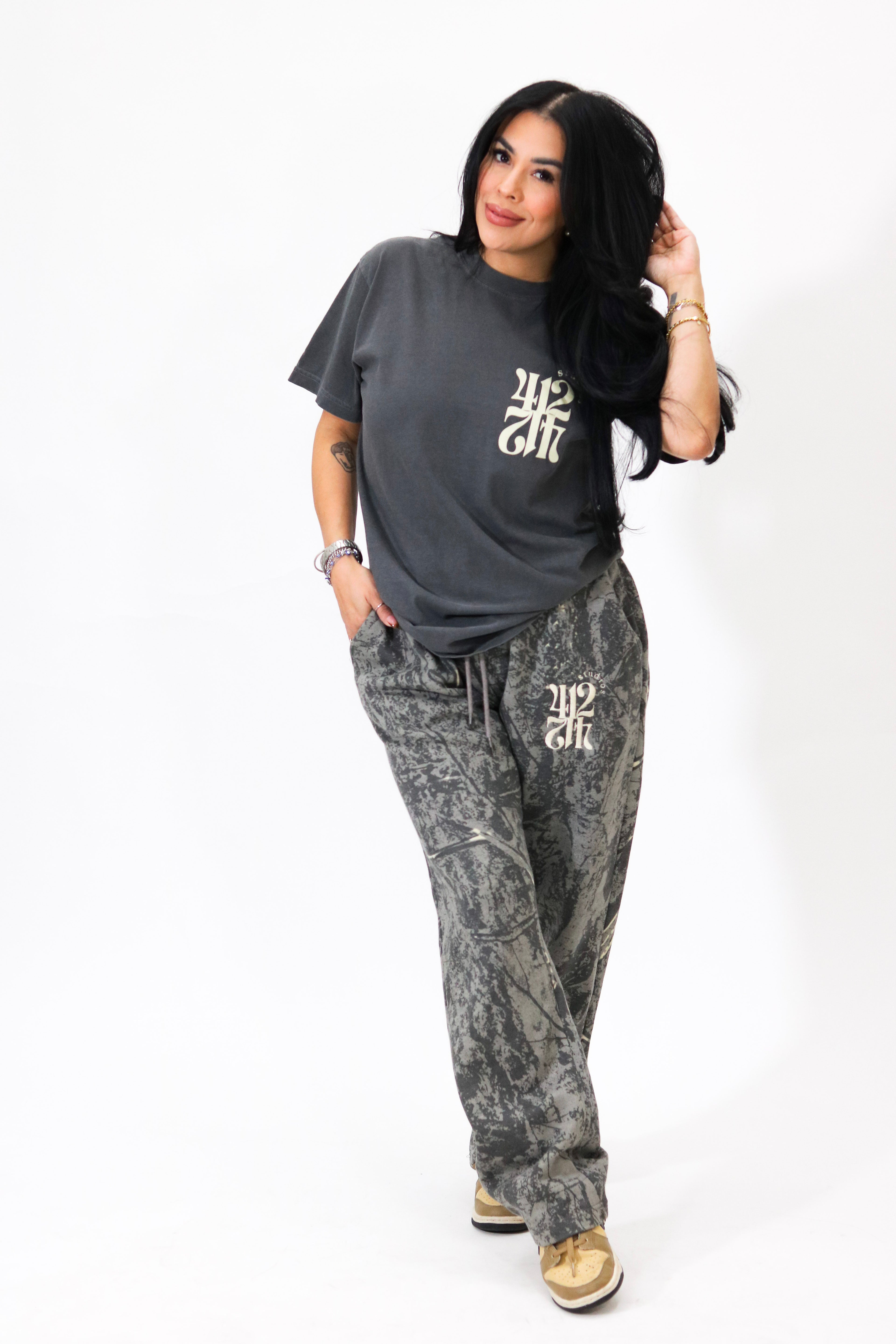 The Blueprint : Charcoal & Ivory