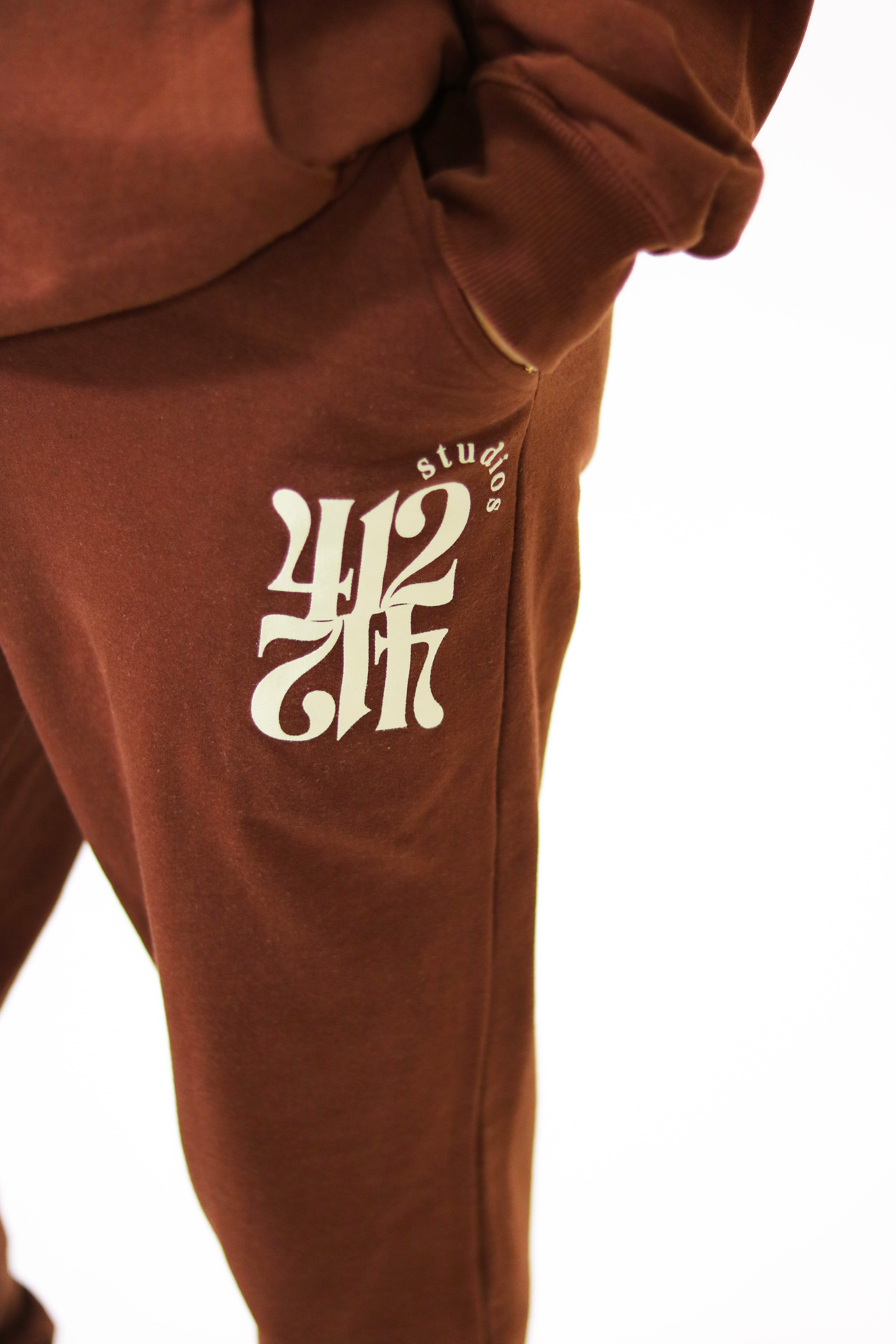 The Blueprint Sweatsuit : Brown